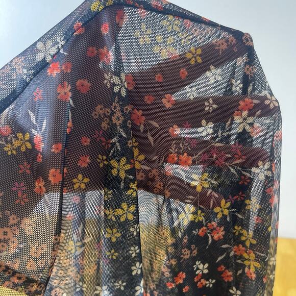 Dark Floral Fairy Grunge Whimsigoth Sheer Blouse Mock Neck Layering Tee medium - Picture 7 of 12